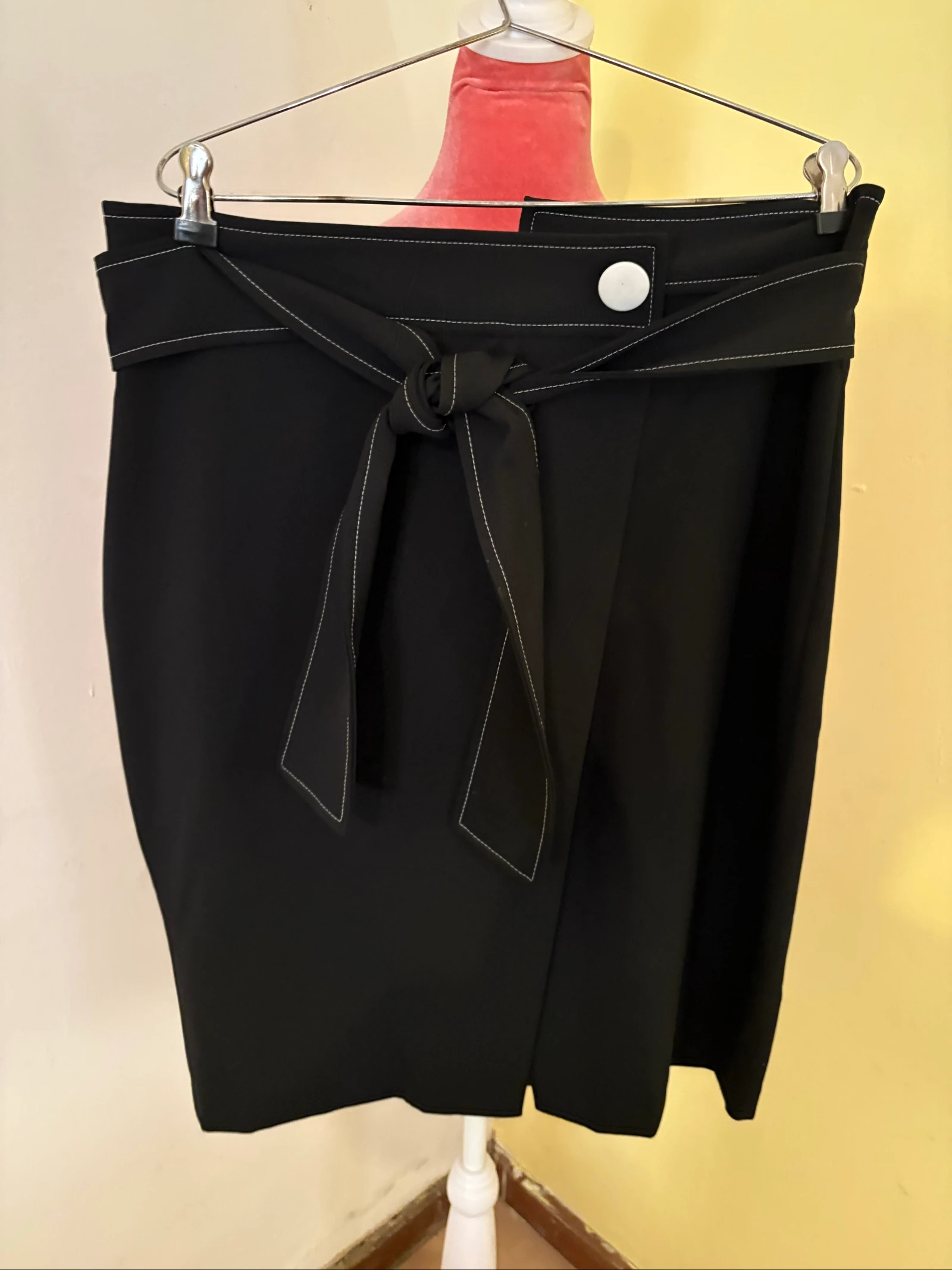 Black Wrap Pencil Skirt with Bow – photo 3
